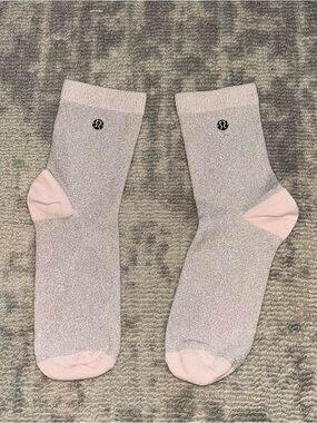 lululemon athletica Sparkle Light Pink Crew Socks